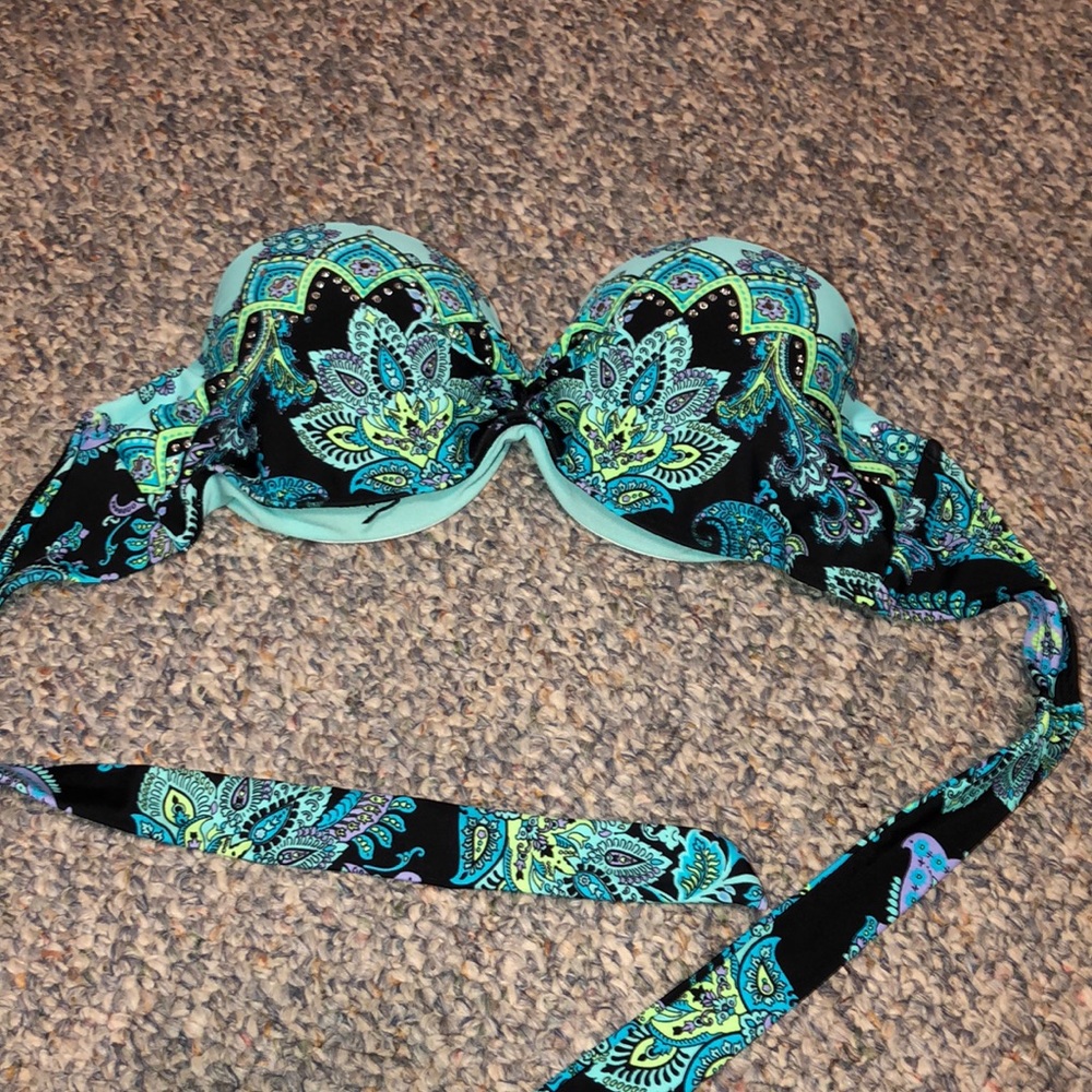 Bikini top